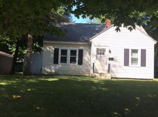 408 S Cedar St, Allegan, MI 49010