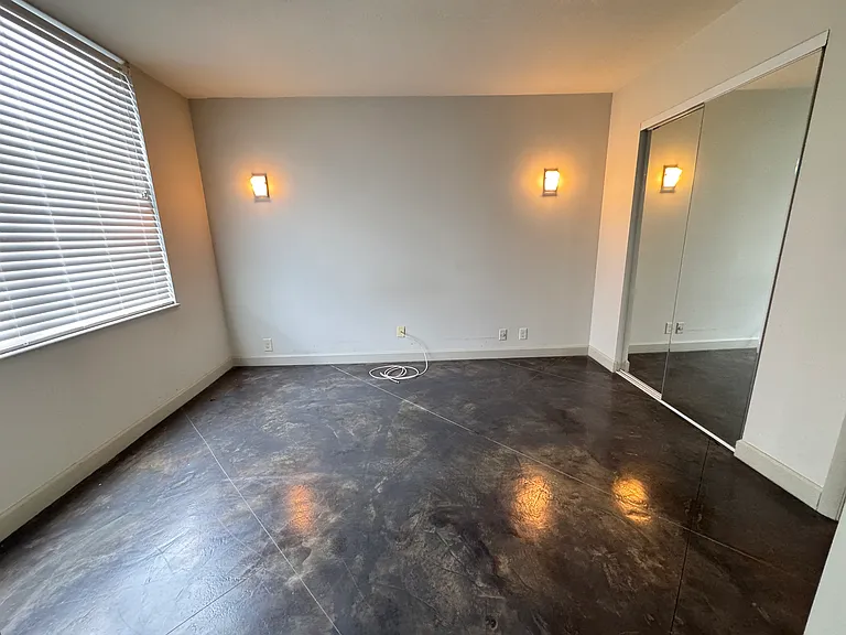 400 E Colonial Dr #108 — Photo 15