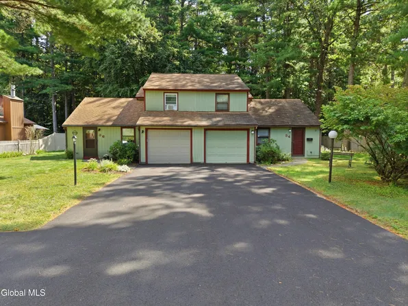 36 Snowberry Road, Malta, NY 12020