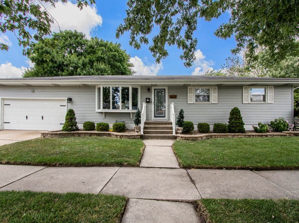 1924 Tulip Ln