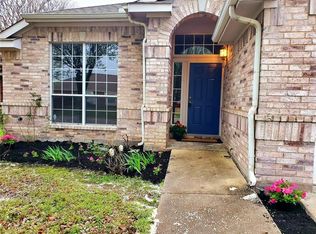 749 Silverbrook Dr, Saginaw, TX 76179