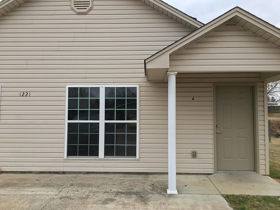1st image of 3802 James Ct #B