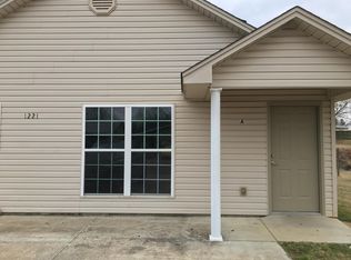 3802 James Ct #B, Van Buren, AR 72956
