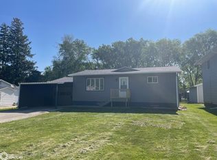303 2nd St S, Dakota City, IA 50529