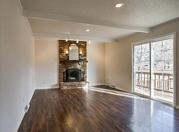 4th image of 6613 Garnett Dr