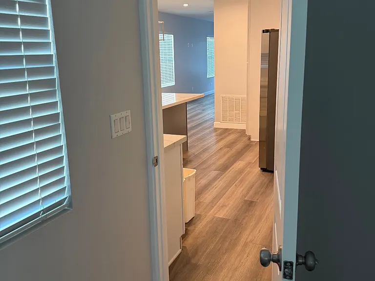 1480 W Santa Cruz St — Photo 5