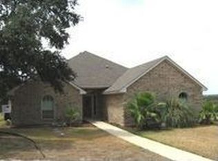 11 Timberline Dr, Morgans Pt Resort, TX 76513