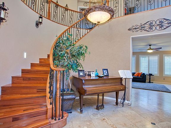 4th image of 5610 W Cavedale Dr