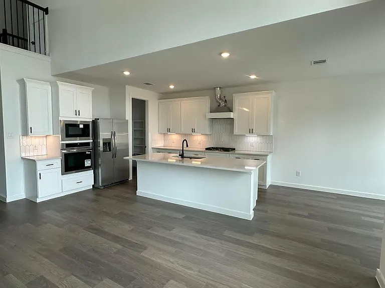 3316 Woodrose Orchard Dr — Photo 3