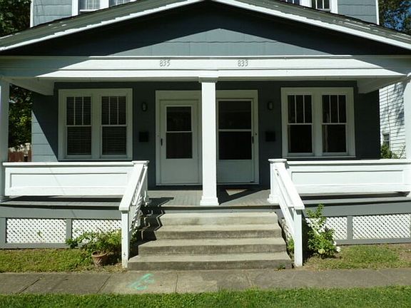 2nd image of 835 College Ave