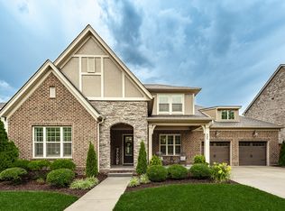 127 Ashington Cir, Hendersonville, TN 37075