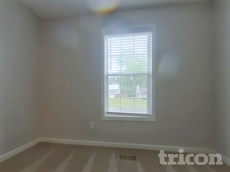 104 Ivy Trace Ln — Photo 12