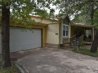 136 Private Road 7701 Dr N, Rockdale, TX 76567