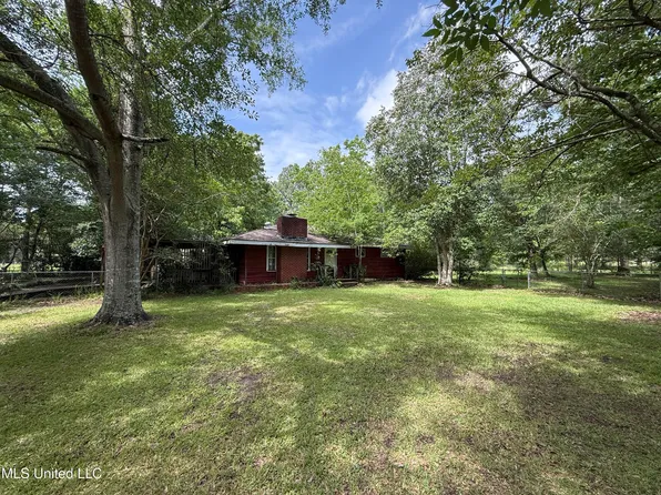 3617 Druey Ave, Moss Point, MS 39562
