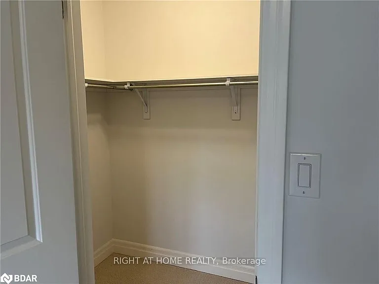 57 Bank St — Photo 21