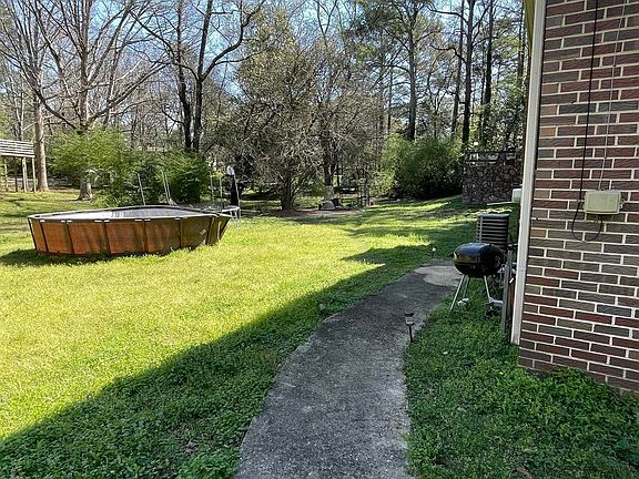 4th image of 109 Cascade Dr