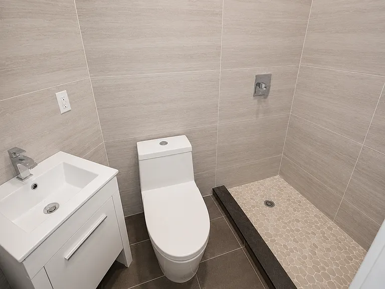 252 Schenectady Ave #1E — Photo 8