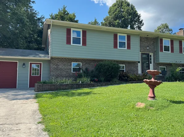 1305 Ridgeway Cir, Athens, TN 37303