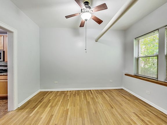 5th image of 4126 N Kedvale Ave #2