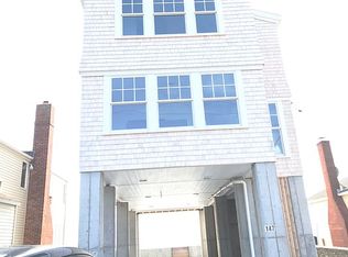 147 Plum Bank Rd, Old Saybrook, CT 06475