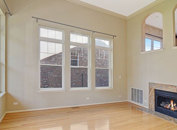 4th image of 6171 River Bend Dr #6171