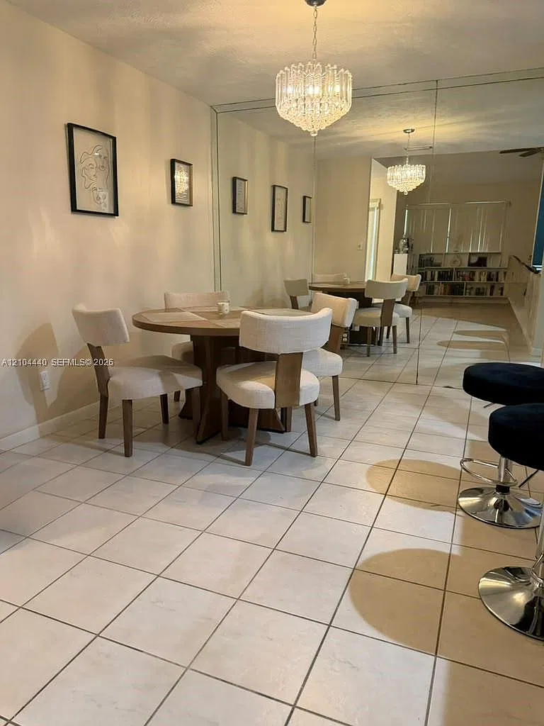 Tanglewood Townhomes — Photo 4