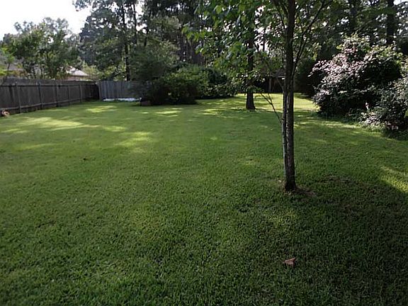 2nd image of 406 Pueblo Ln