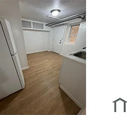 2312 Hughes Ave #BASEMENT — Photo 2