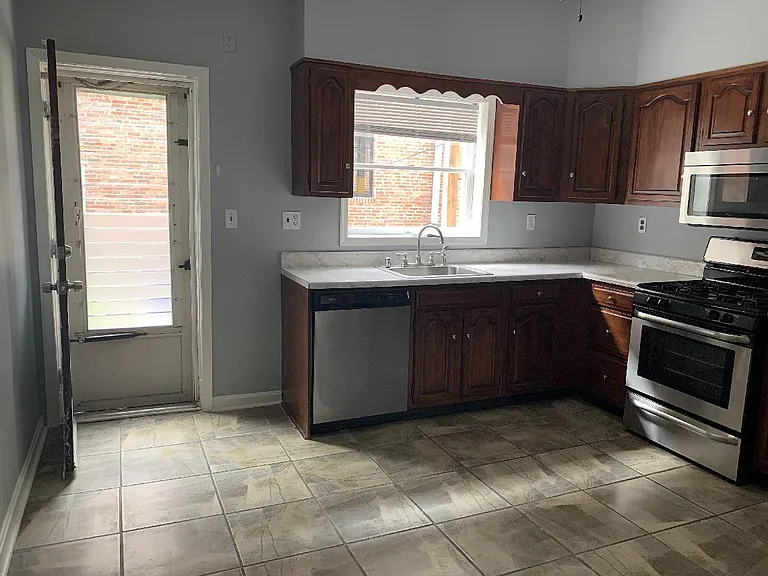 610 Fagley St — Photo 6
