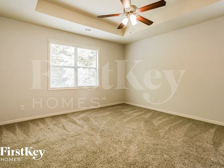7768 Old Thyme Rd — Photo 6