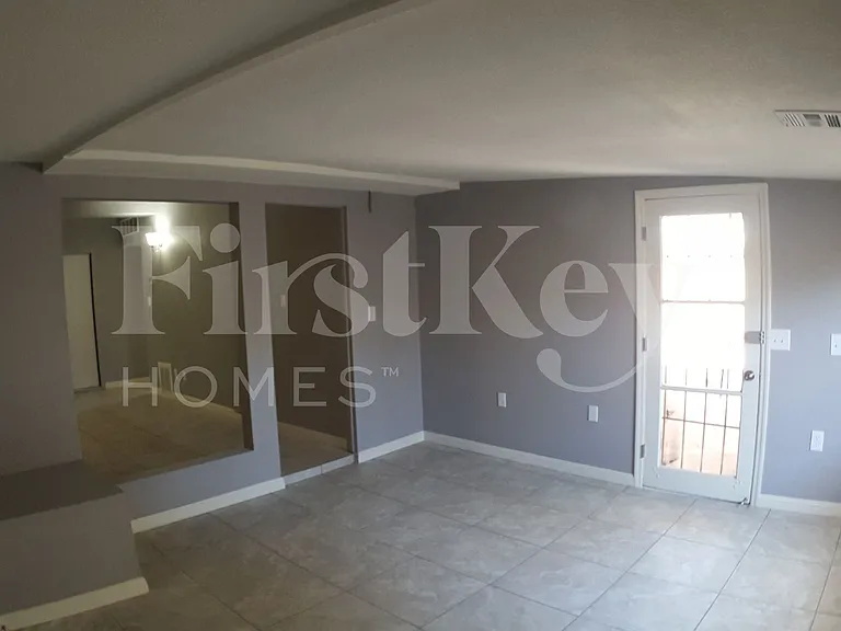332 Wisteria Ave — Photo 10