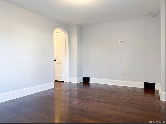 4th image of 26 Gardner Avenue