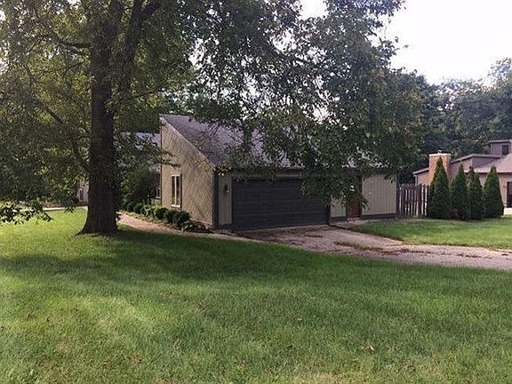 2nd image of 1375 Scenicview Ct