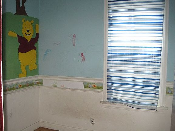 4th image of 5434 W 24th St