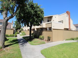 613 Seaview Ln #32, Costa Mesa, CA 92626