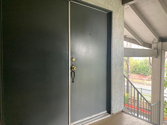 3rd image of 16970 Marygold Ave APT 4