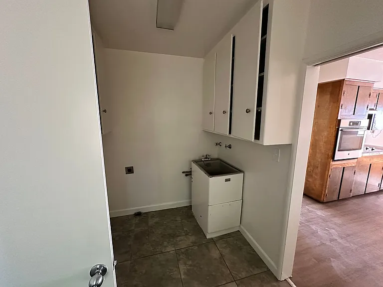 2518 San Pablo Ave — Photo 9