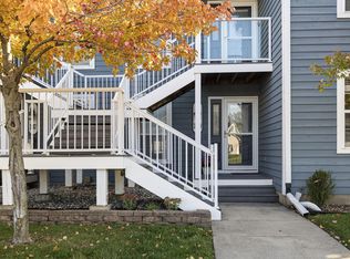 2329 S Pointe Way, Saint Joseph, MI 49085