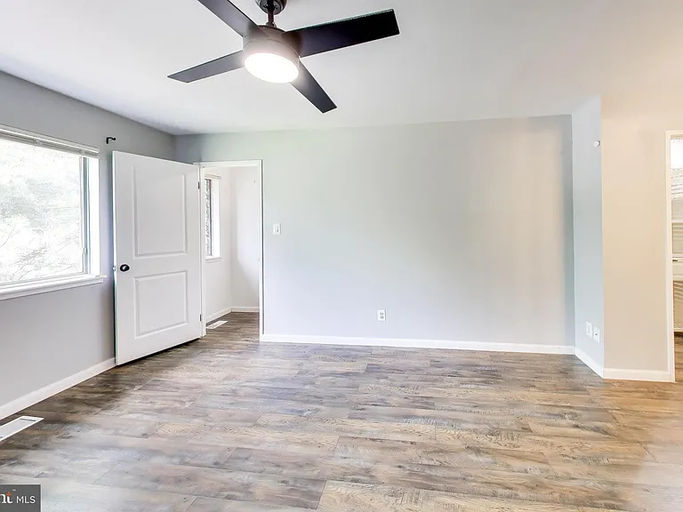 13117 Wonderland Way #4 — Photo 25