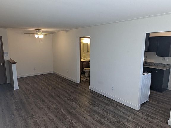2nd image of 1835 Ulysses St NE APT 10