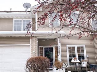 1153 S 52nd St UNIT 1408, West Des Moines, IA 50265