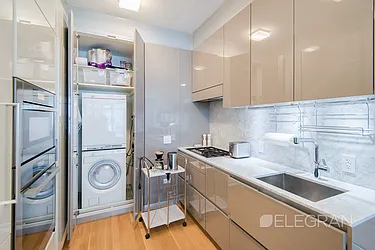 Rented by (Legacy) Elegran
