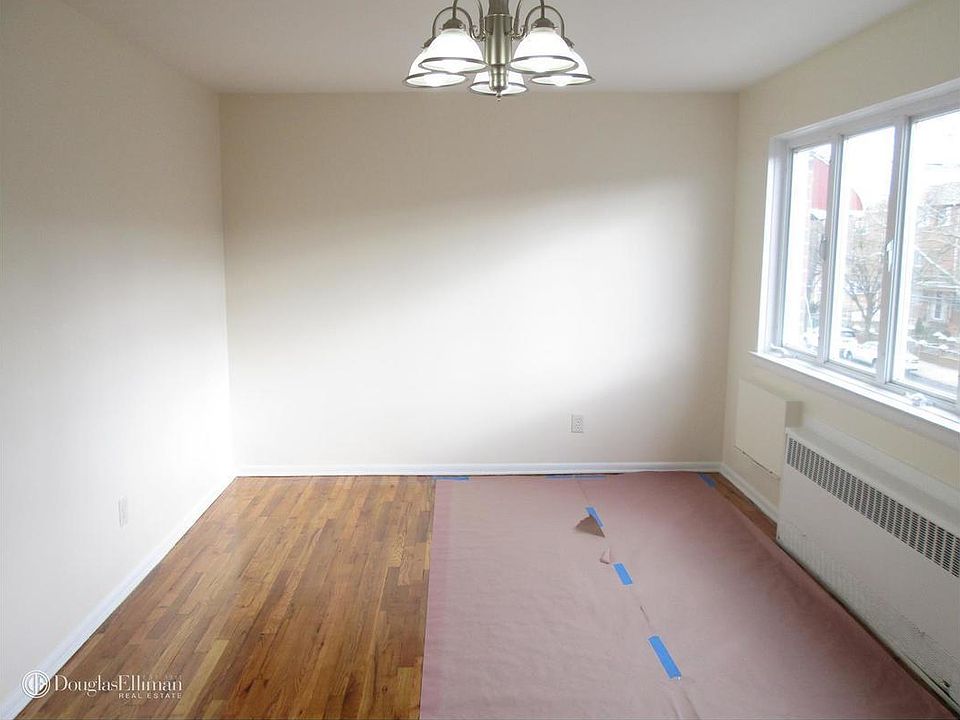 1st image of 1447 E 88th St #2