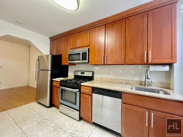 717 Henry Street image 1 of 6