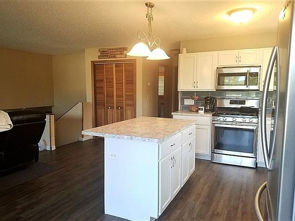 2nd image of 12 Penenah Dr