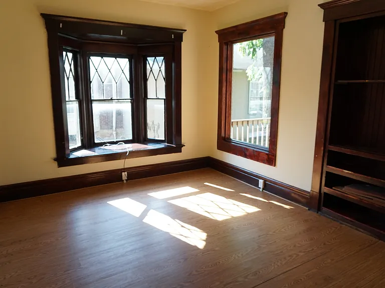 290 E 15th Ave — Photo 14