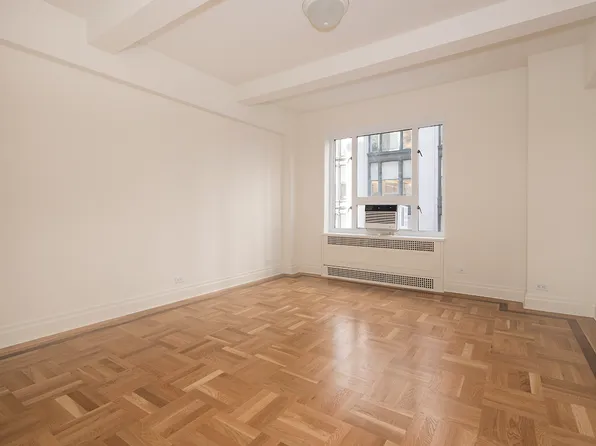 20 East 35th Street image 8 of 13