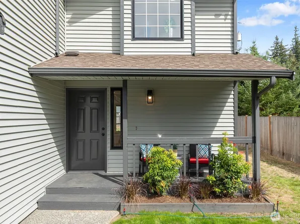 12924 51st Avenue NE #B, Marysville, WA 98271