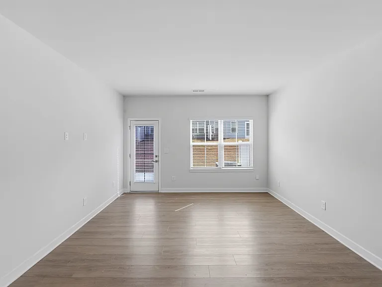 6258 Ashton Park Dr — Photo 30