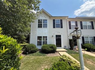 2709 Church View Ln, Richmond, VA 23223